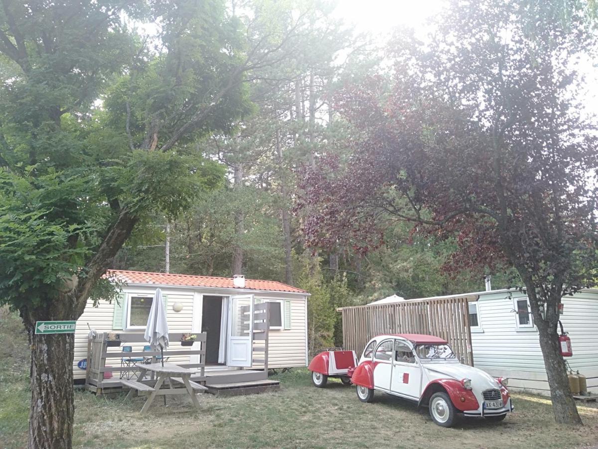 Camping Du Lac Saint-Julien-du-Verdon Exteriör bild