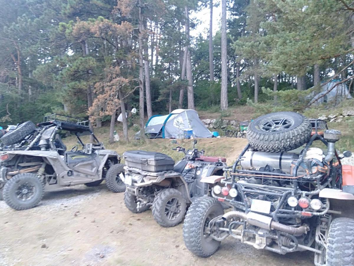 Camping Du Lac Saint-Julien-du-Verdon Exteriör bild