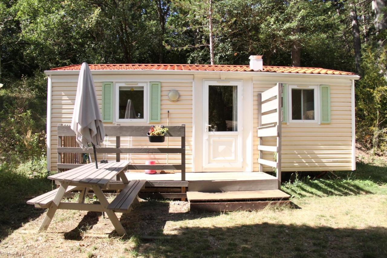 Camping Du Lac Saint-Julien-du-Verdon Exteriör bild