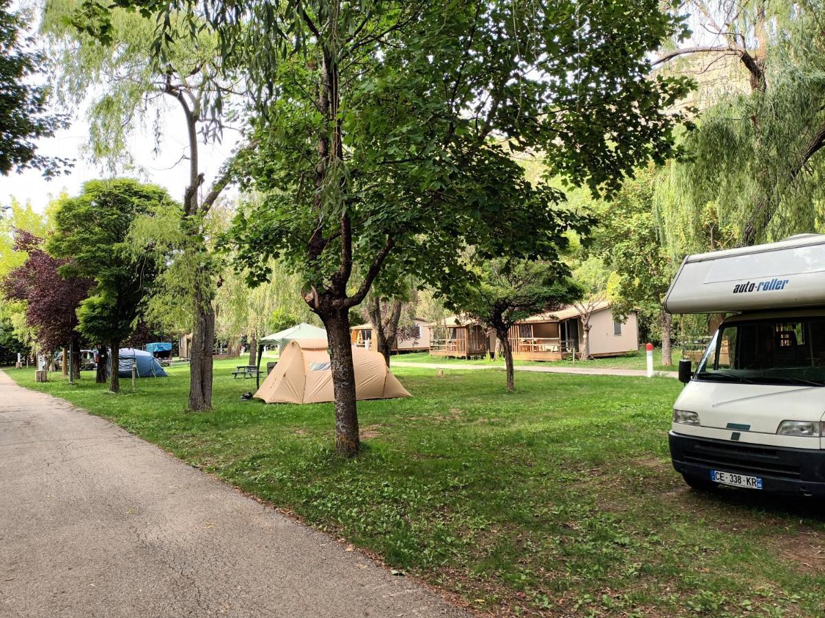 Camping Du Lac Saint-Julien-du-Verdon Exteriör bild